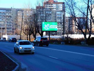Цифровой экран — Репина,79-Начдива Васильева, ТРЦ Радуга Парк, из центра