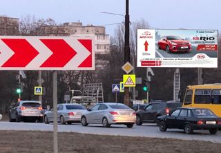 Щит 3х6 — ул. Героев Сталинграда, в районе дома № 14