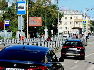 Цифровой экран — 8 Марта, 149 (через дорогу), ТРЦ Мегаполис, в центр