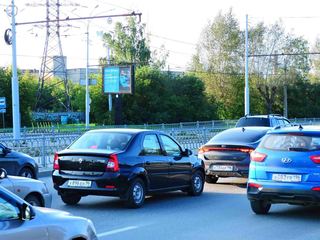 Сити-борд — Космонавтов-Фронтовых бригад
