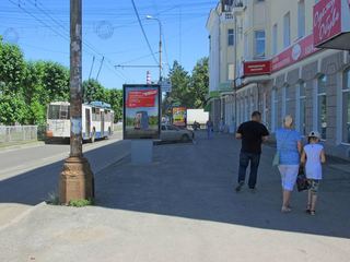 Сити-формат — Грибоедова, 28 (Магазин одежды)