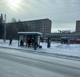 Остановка — Чкалова