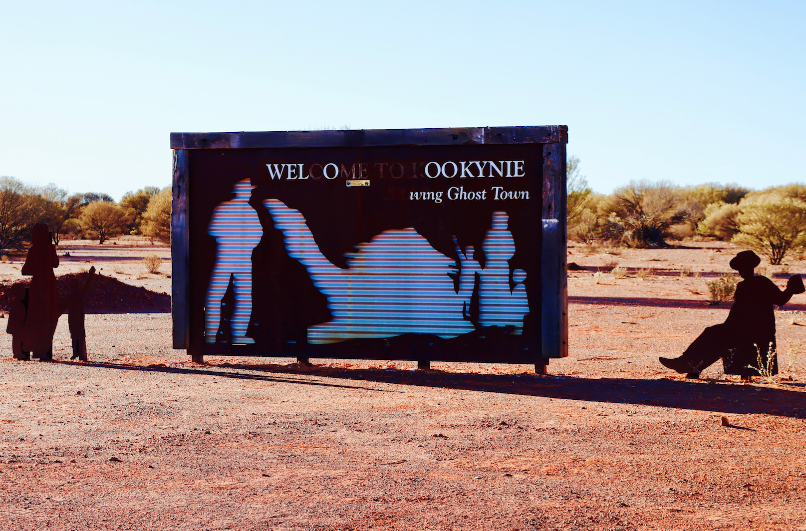 Dead Town – photo 1