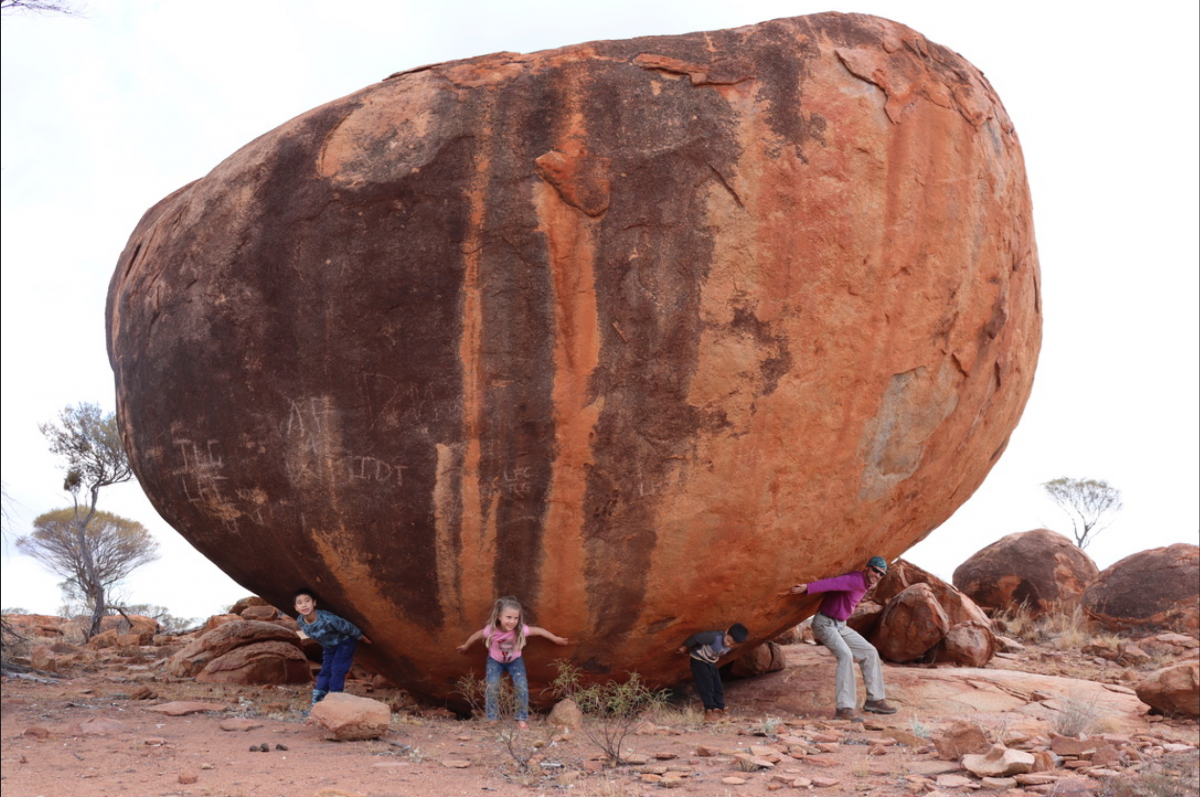 What You Need to Know About Australia. Or: We’re Going Where Three Bodies Were Found – photo 4