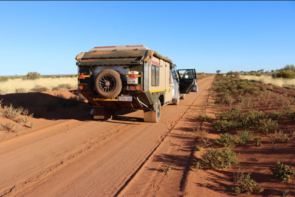 What You Need to Know About Australia. Or: We’re Going Where Three Bodies Were Found – photo 2