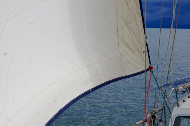 Tourists Aground, Phone on the Seabed – photo 11