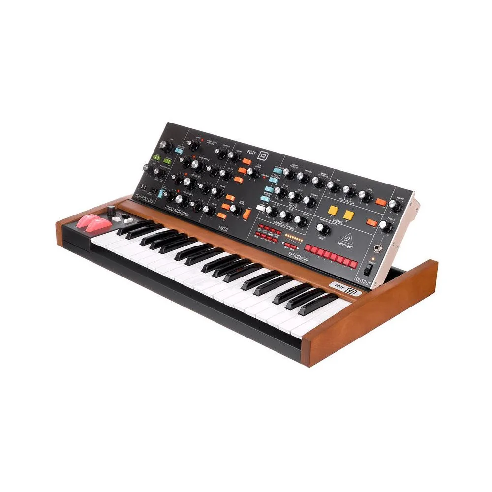 Behringer Poly D
