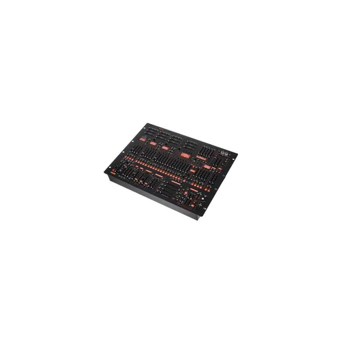 Behringer 2600