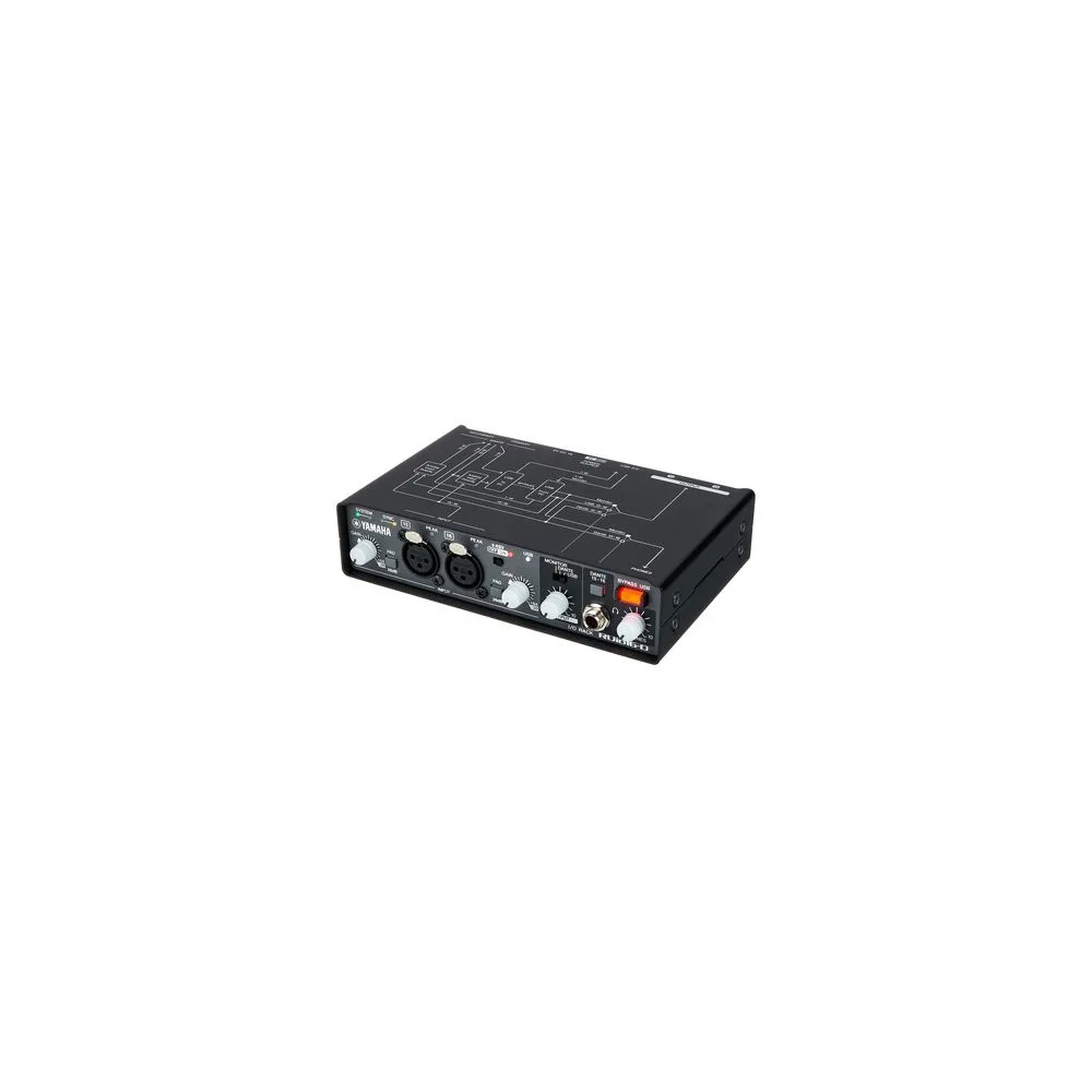 Yamaha RUio16-D