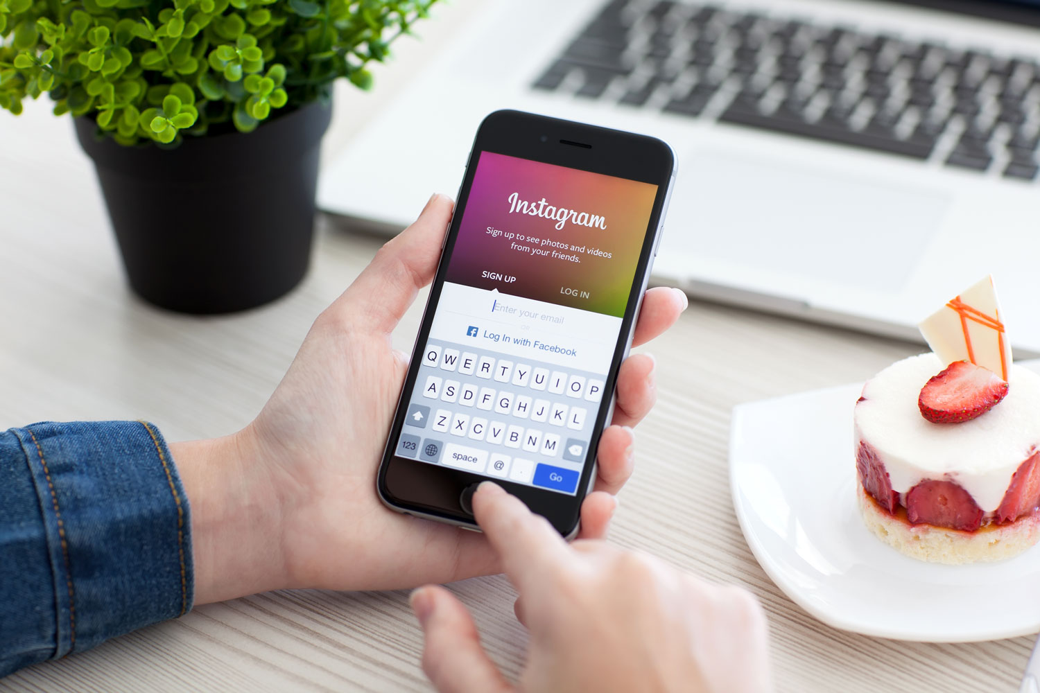 В Instagram появятся совместные прямые трансляции