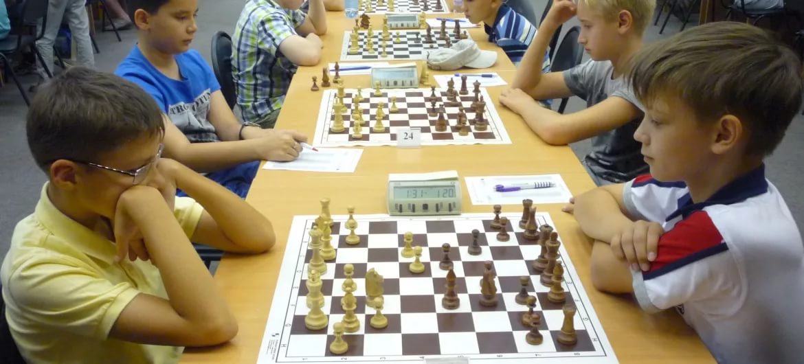 Поступило предложение ввести уроки по шахматам в школьную программу