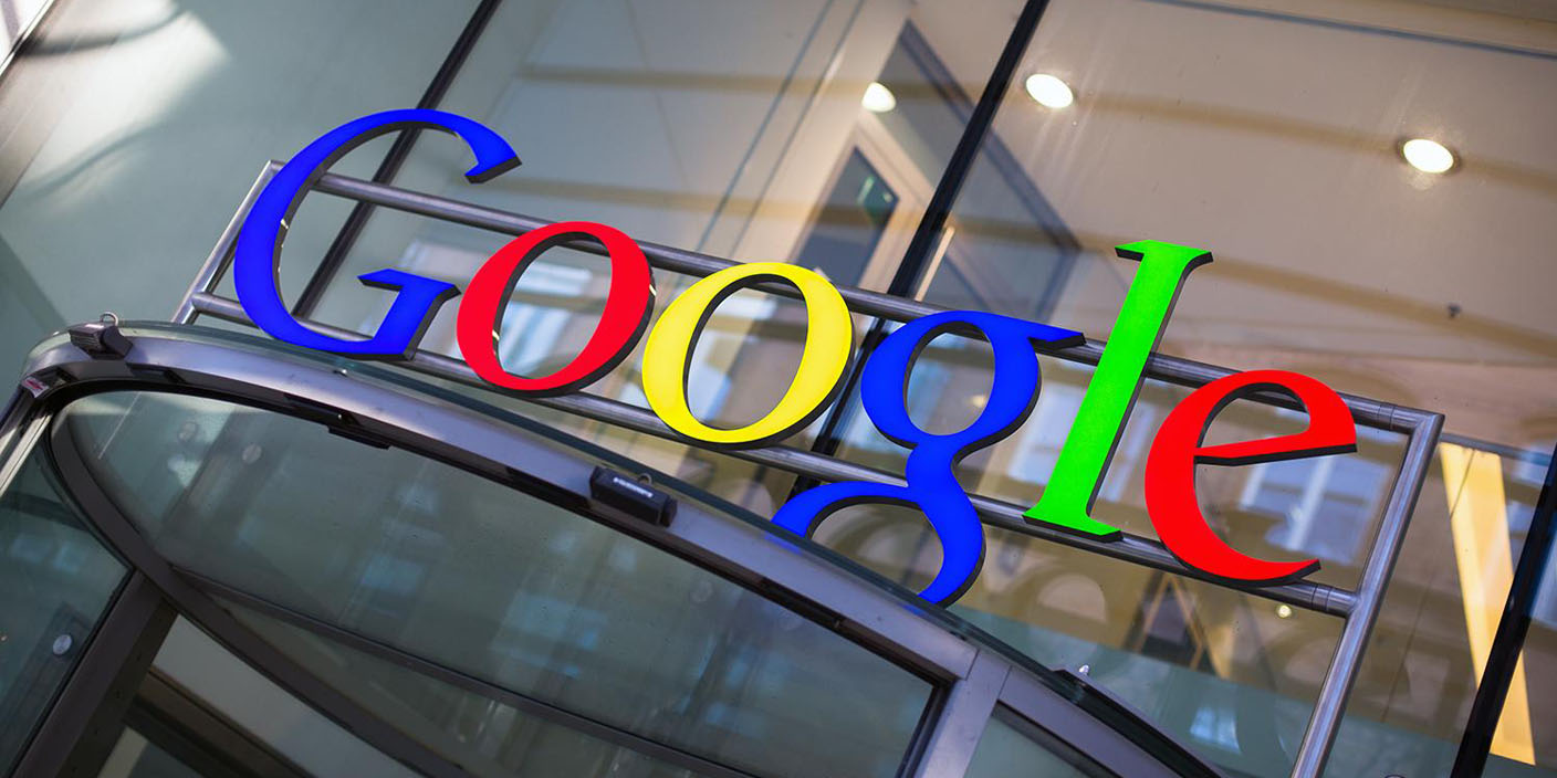 Google будет работать на энергии от солнечных батарей