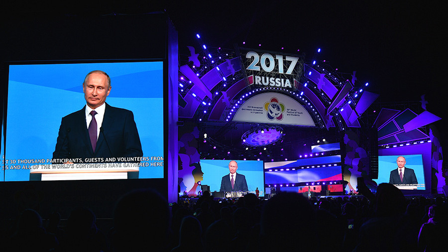 Владимир Путин объяснил, куда государство должно вкладывать деньги
