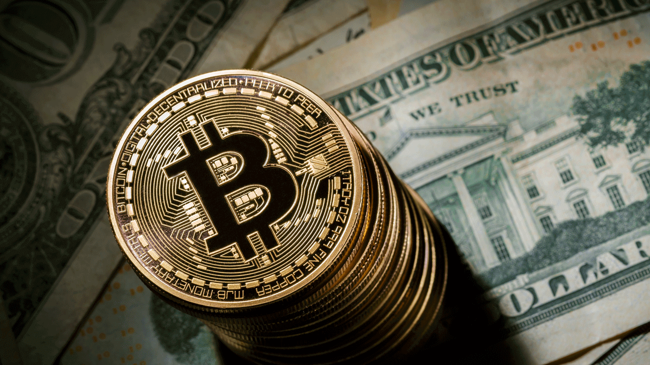 Японцам предлагают получать зарплату в биткойнах