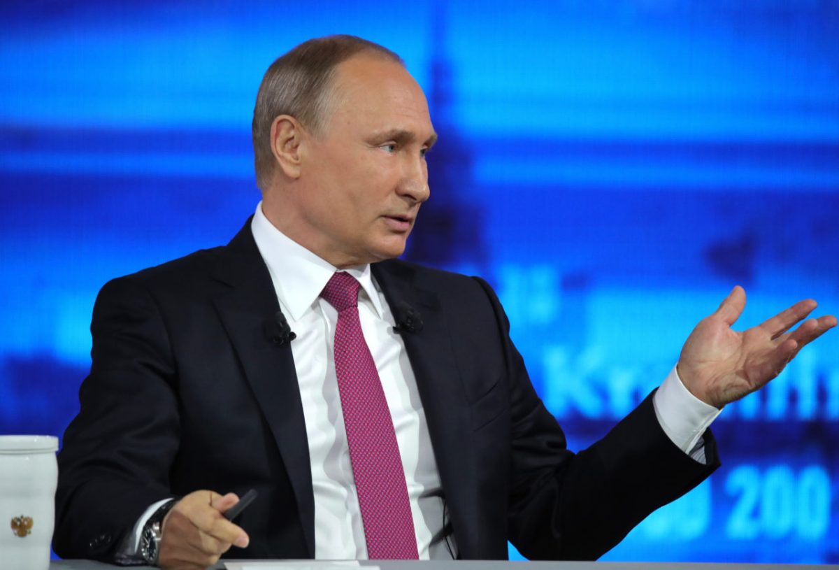 На прямой линии Путин рассказал, закроют ли Instagram и YouTube