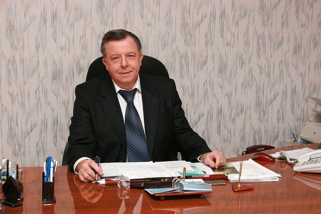 Виктор Александрович Обуховец