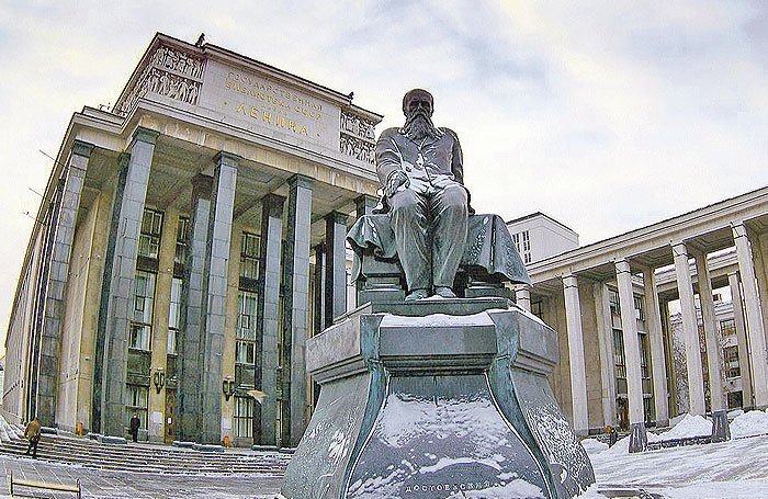 «Ленинка» ждет нового директора