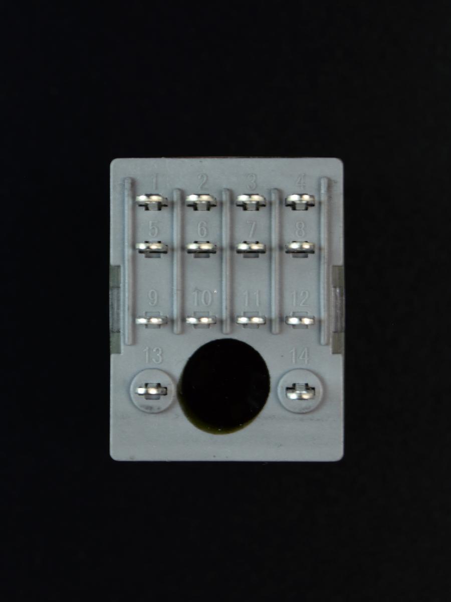 Реле NNC68BZL-4Z-220VAC