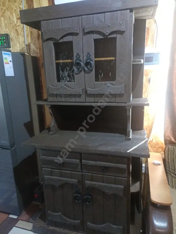Буфет ручной работы из массива дерева