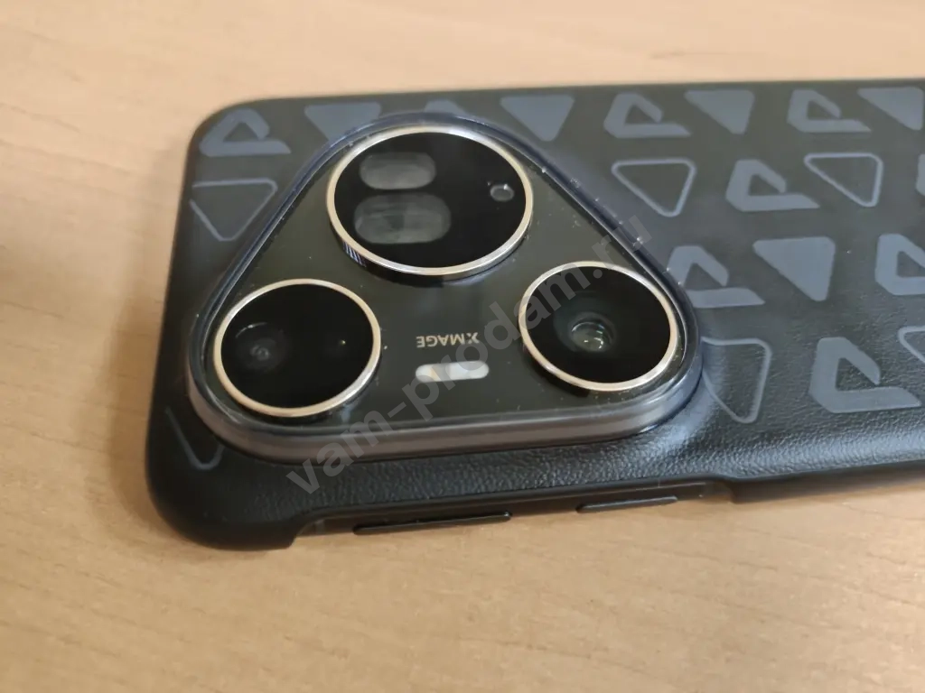 Смартфон Huawei Pura 80 Ultra