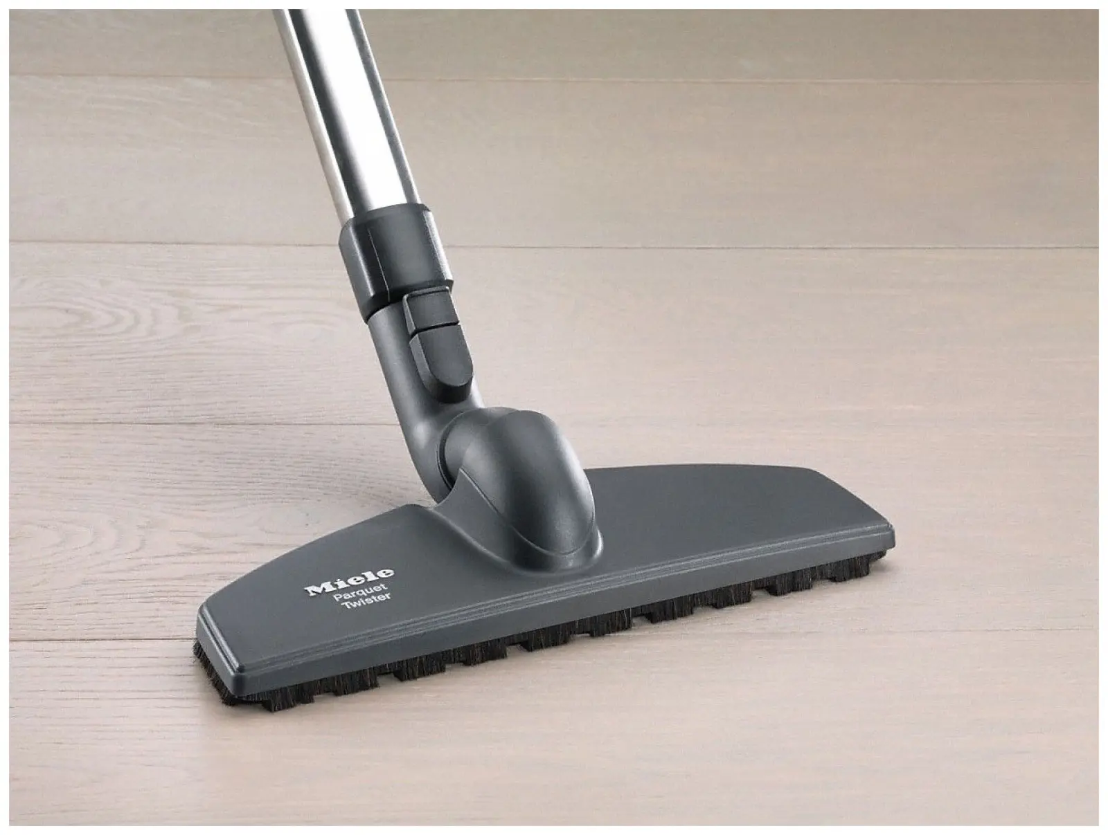 Пылесос напольный Miele BOOST CX1 PARQUET белый