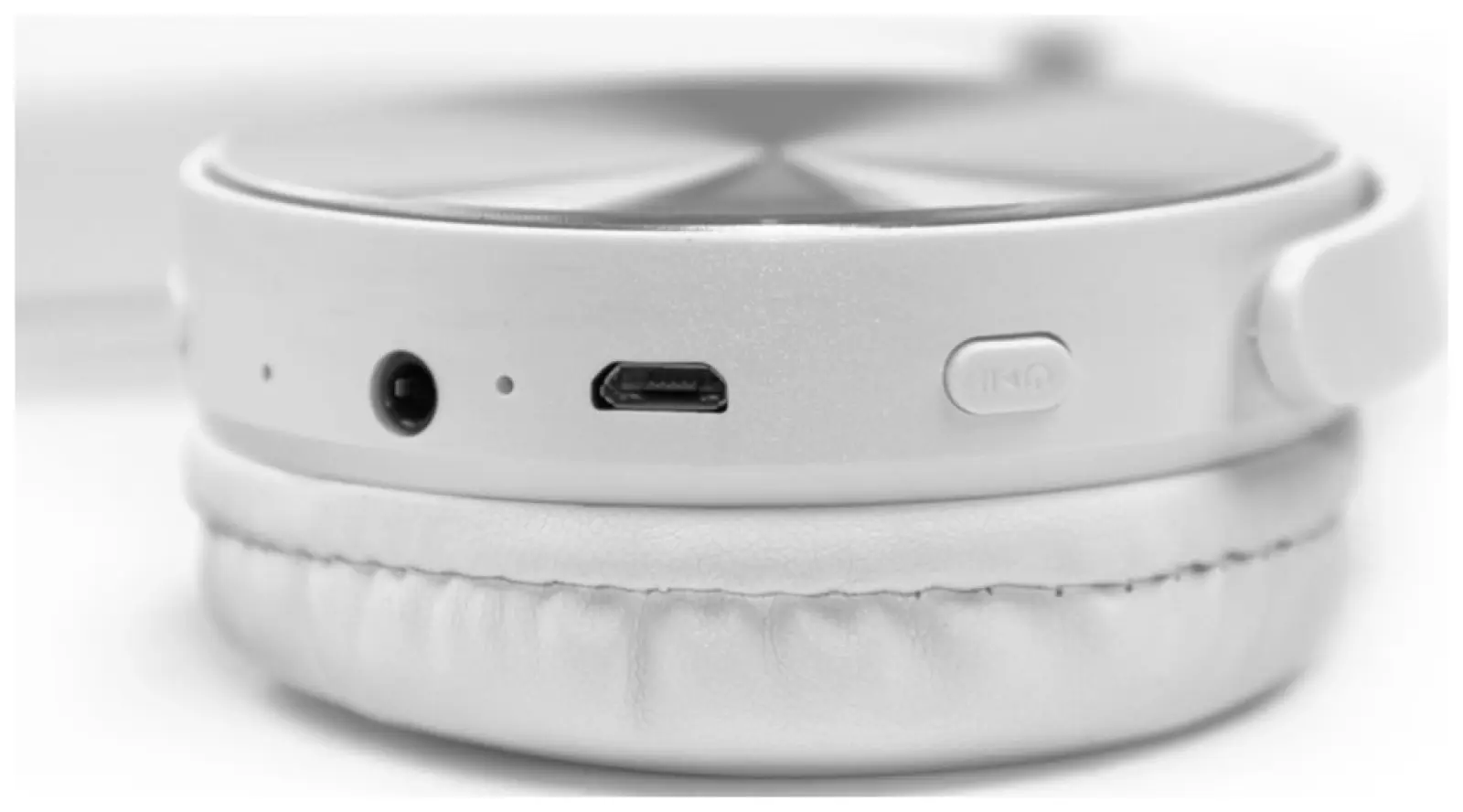 Накладные наушники Harper HB-217 white