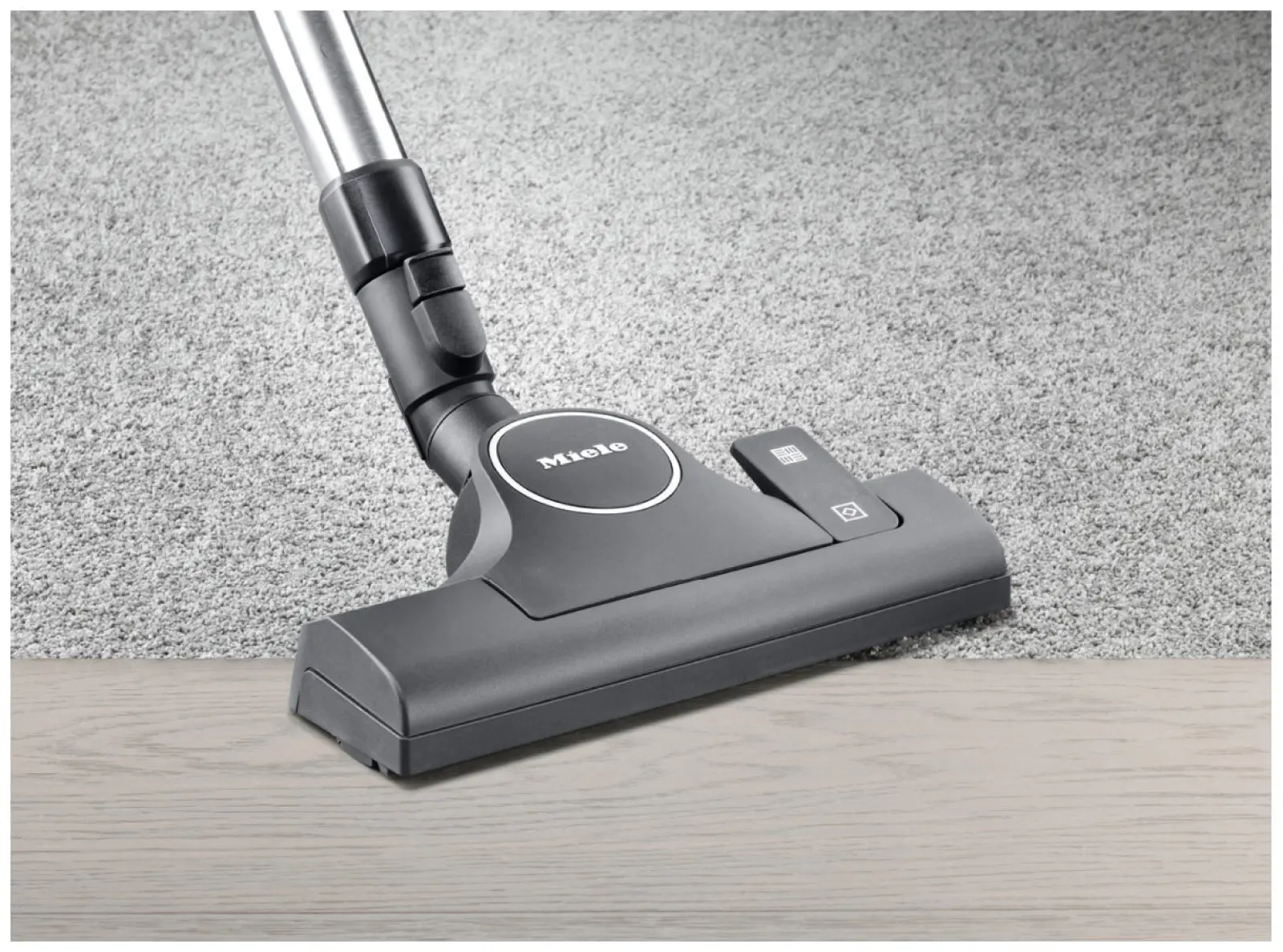 Пылесос напольный Miele BOOST CX1 GRIS серый