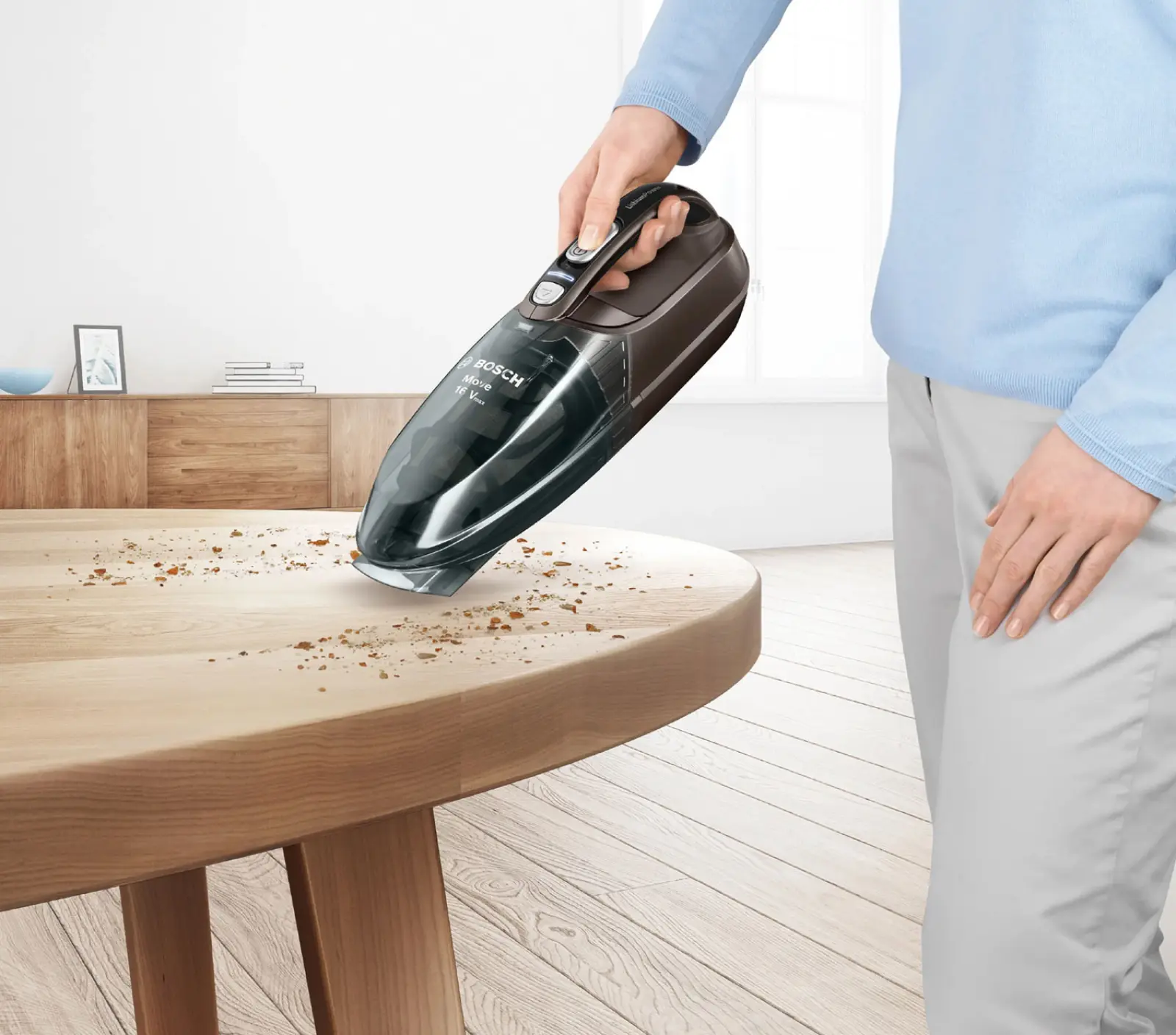 Пылесос вертикальный Bosch BHN16L