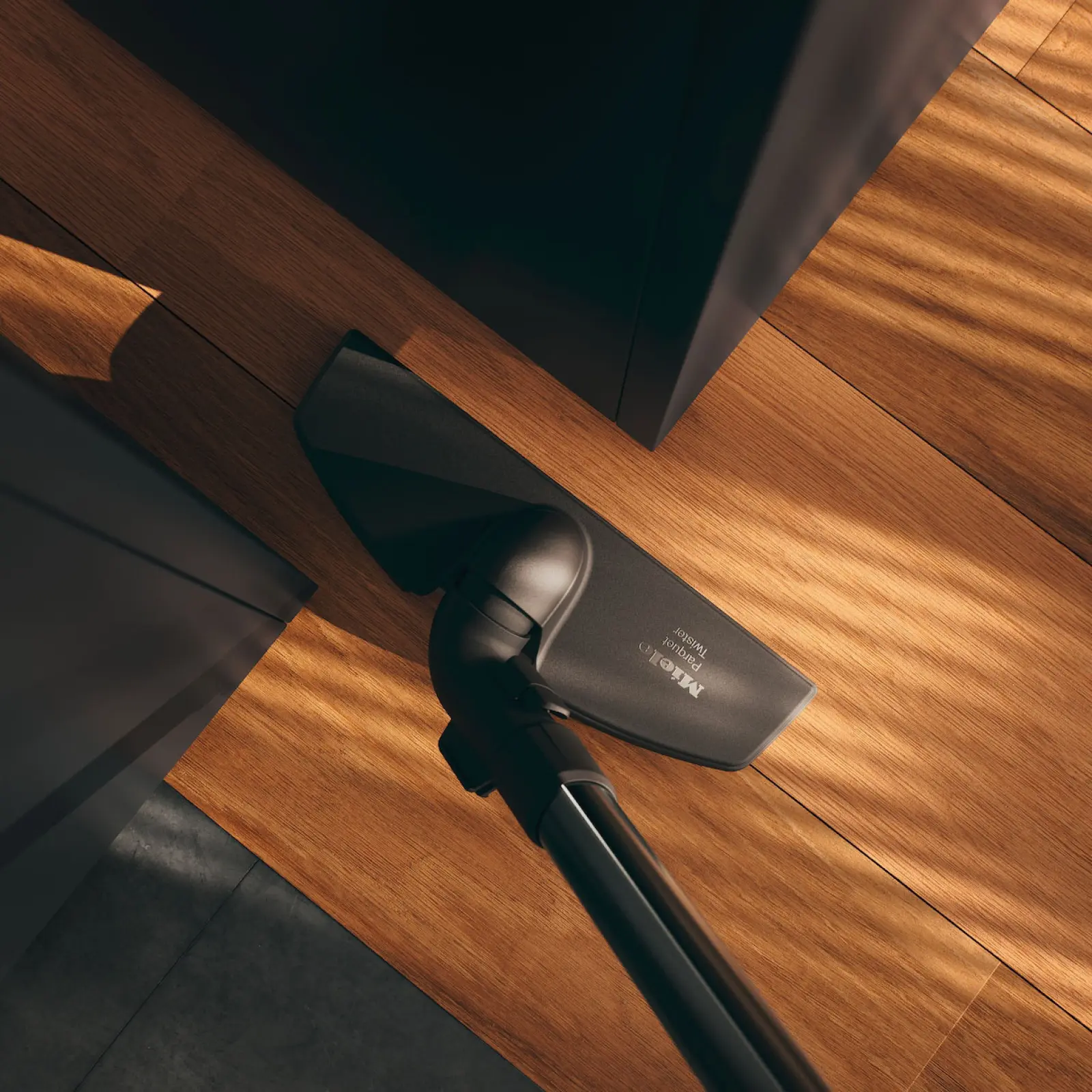 Пылесос напольный Miele Blizzard CX1 Parquet PowerLine Tech Blue