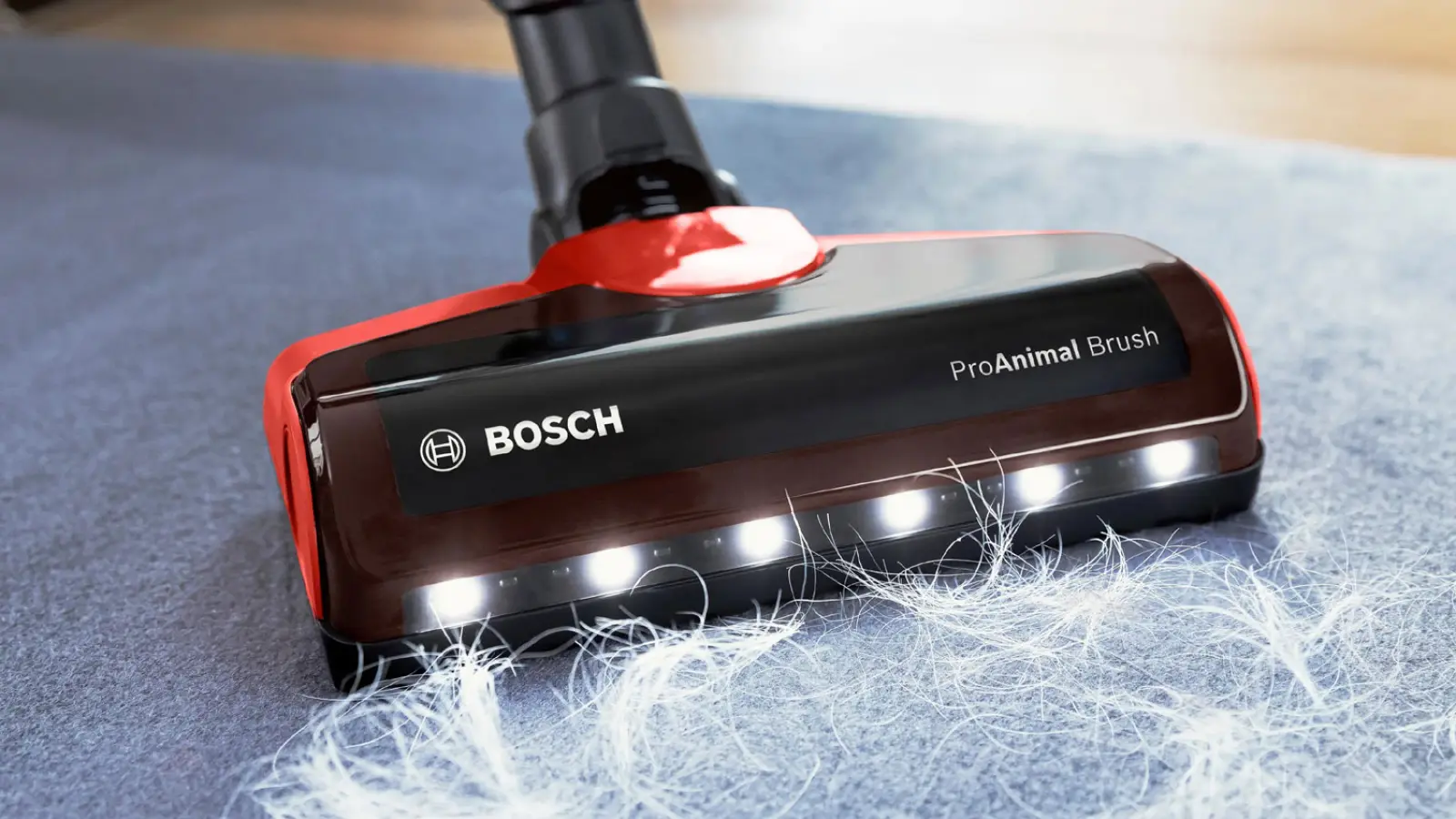 Пылесос вертикальный Bosch BCS711PET