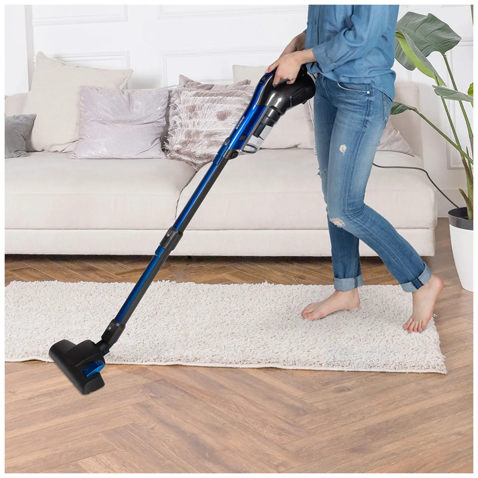 Пылесос вертикальный Endever SkyClean VC-287
