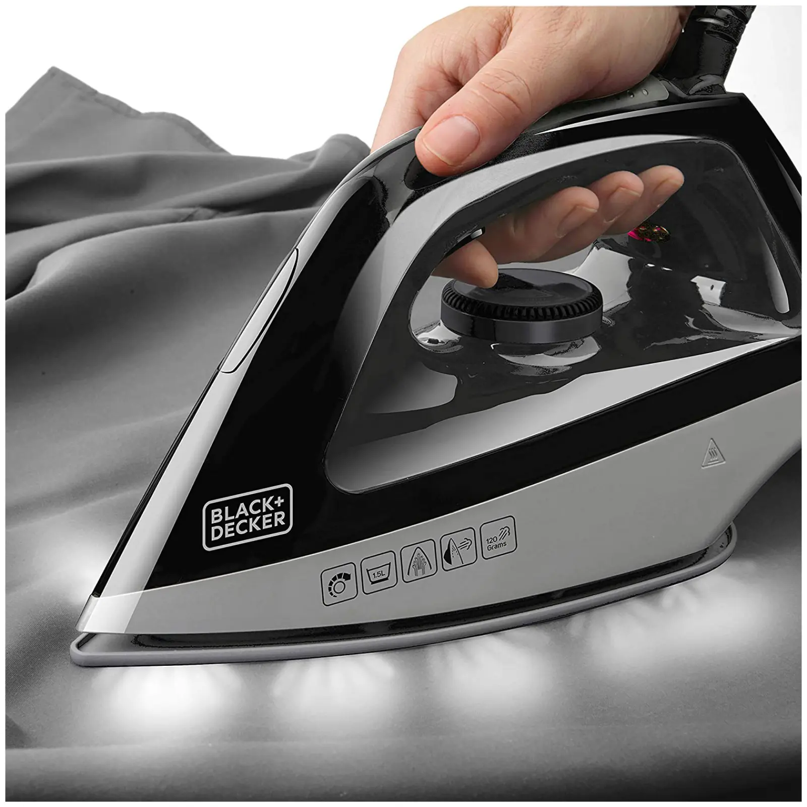 Парогенератор Black+Decker BXSS2200E, черный, 2200 Вт, пар 120 г/мин
