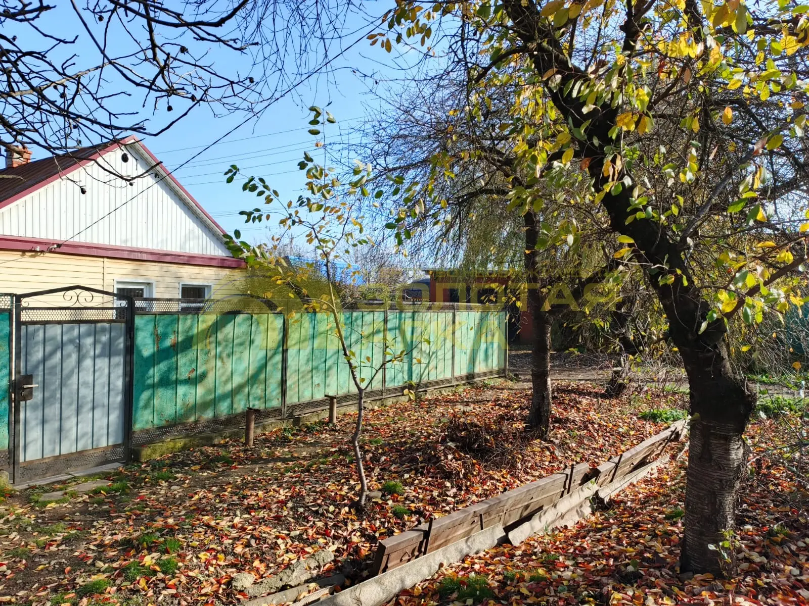дом