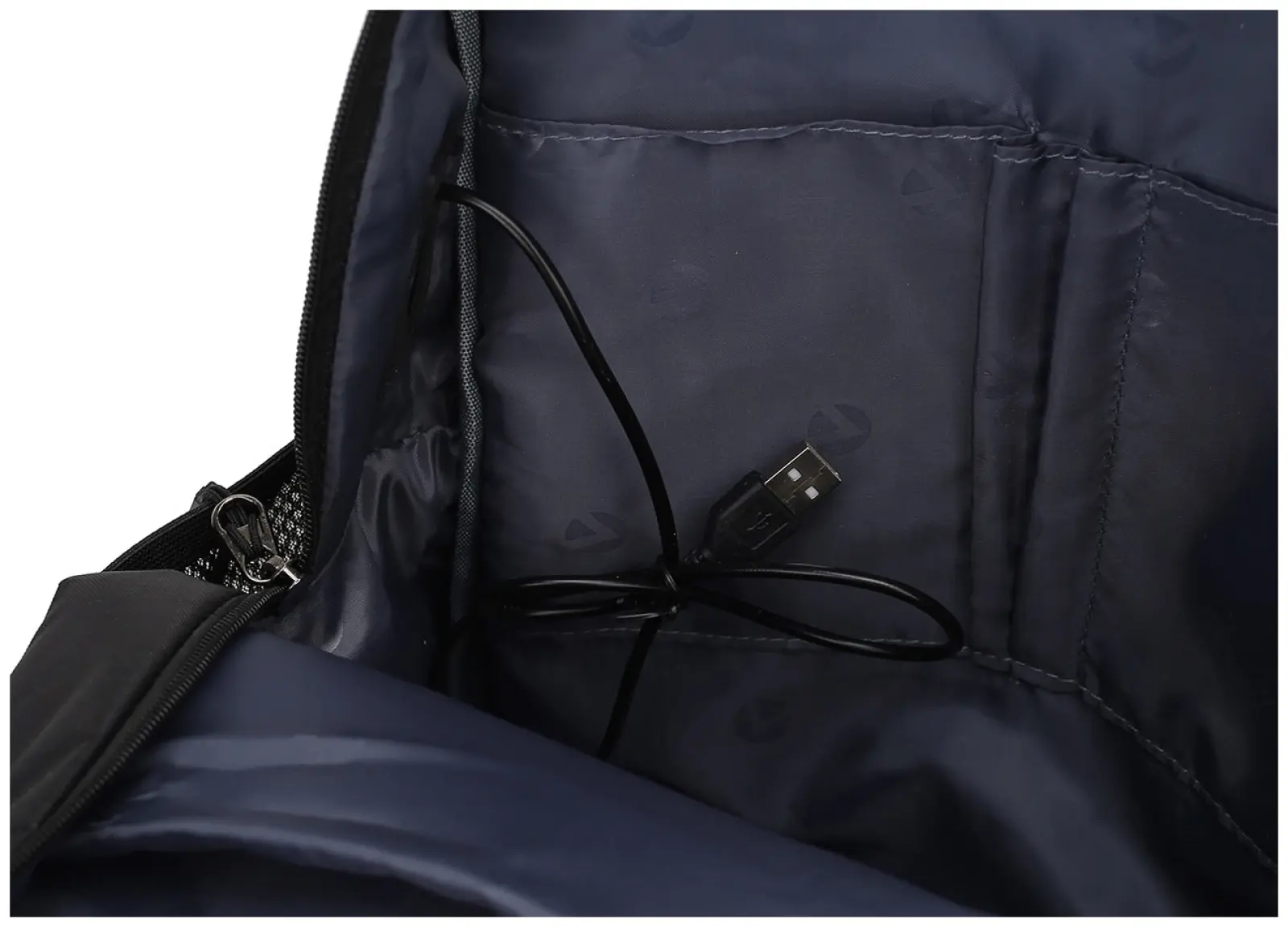 Рюкзак для ноутбука Lamark B115 Black 15.6