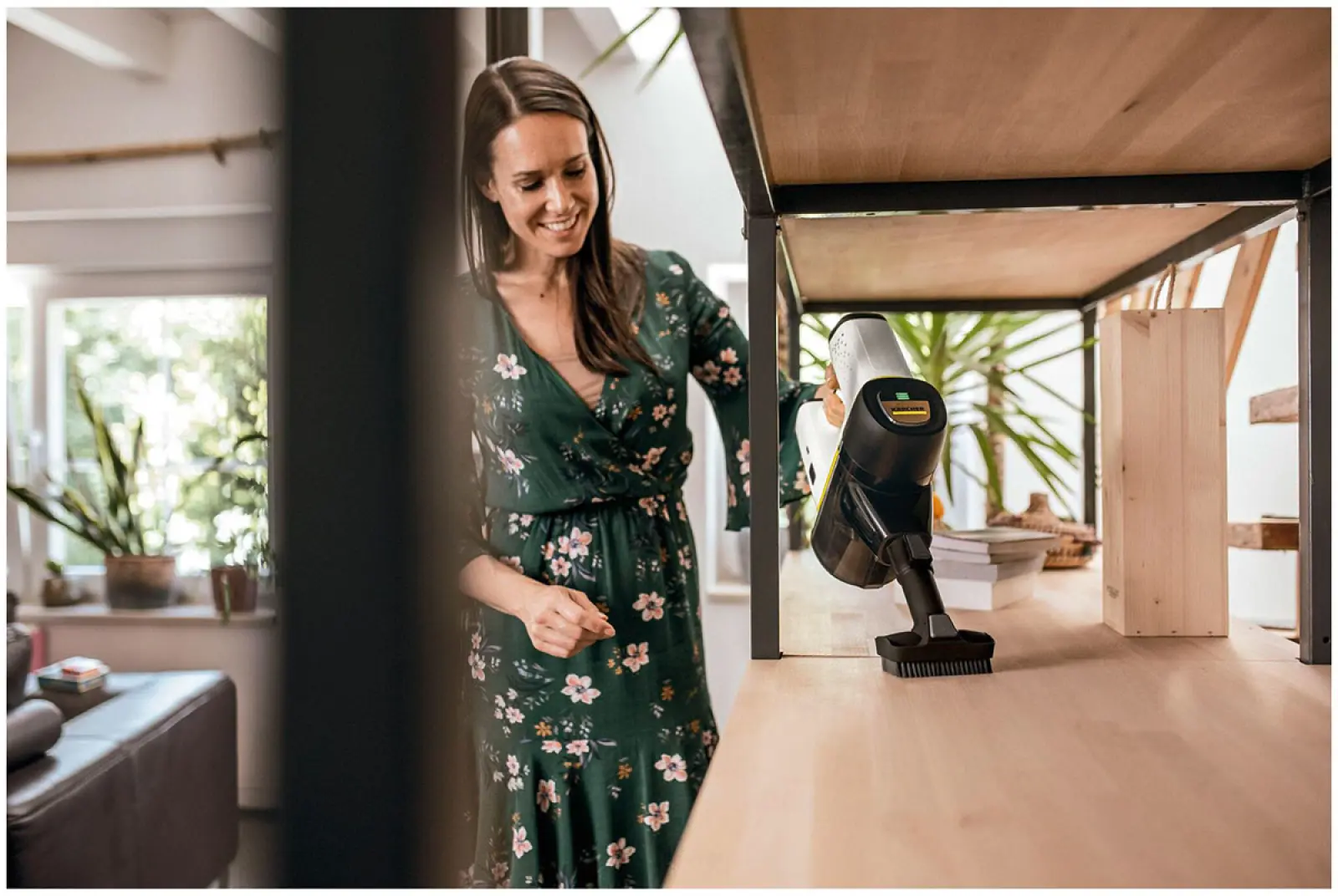 Пылесос вертикальный Karcher VC 6 Cordless ourFamily Duo