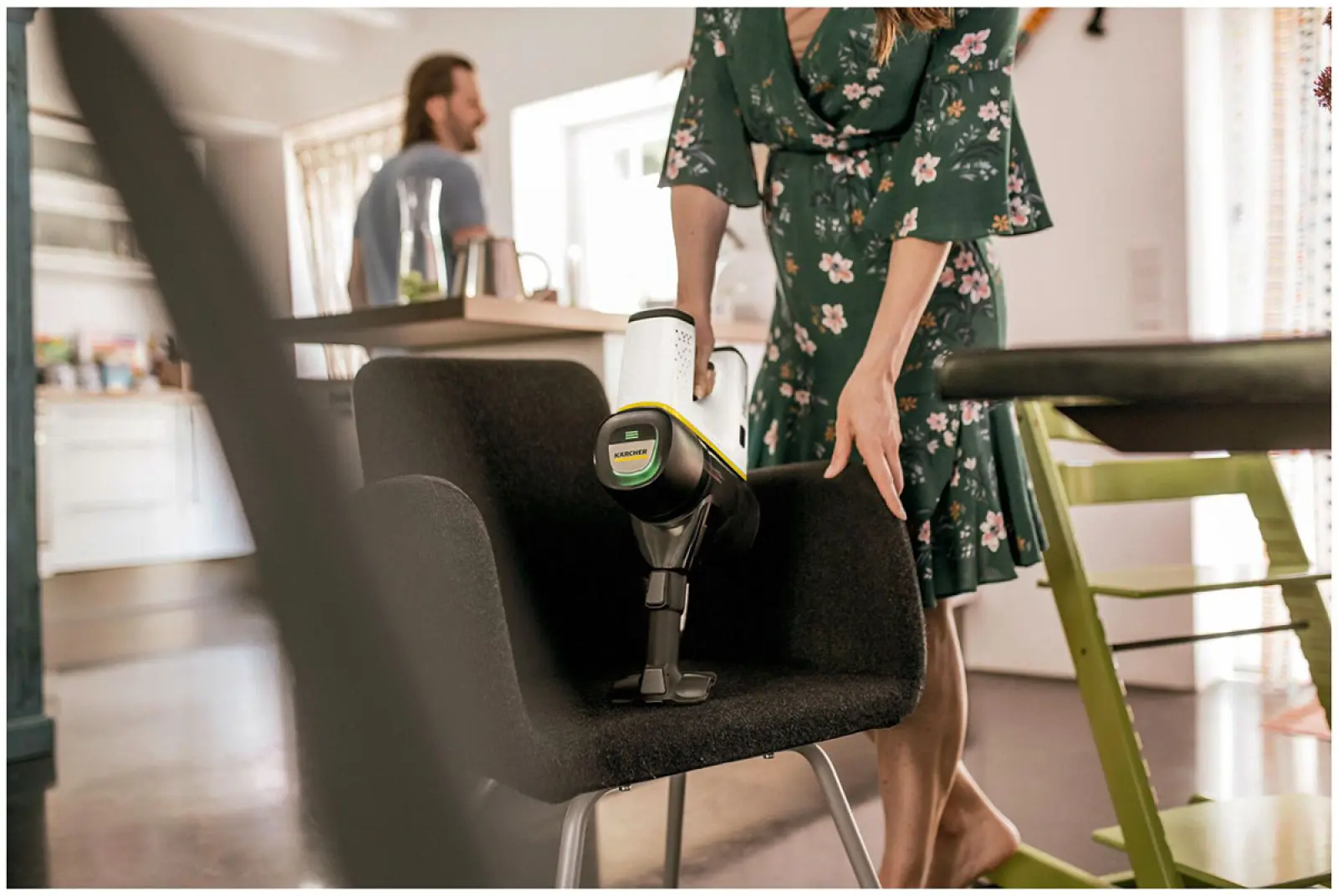 Пылесос вертикальный Karcher VC 6 Cordless ourFamily Duo
