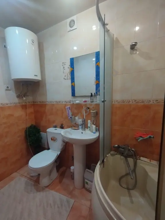 3-к. квартира, 61 м², 5/5 эт.