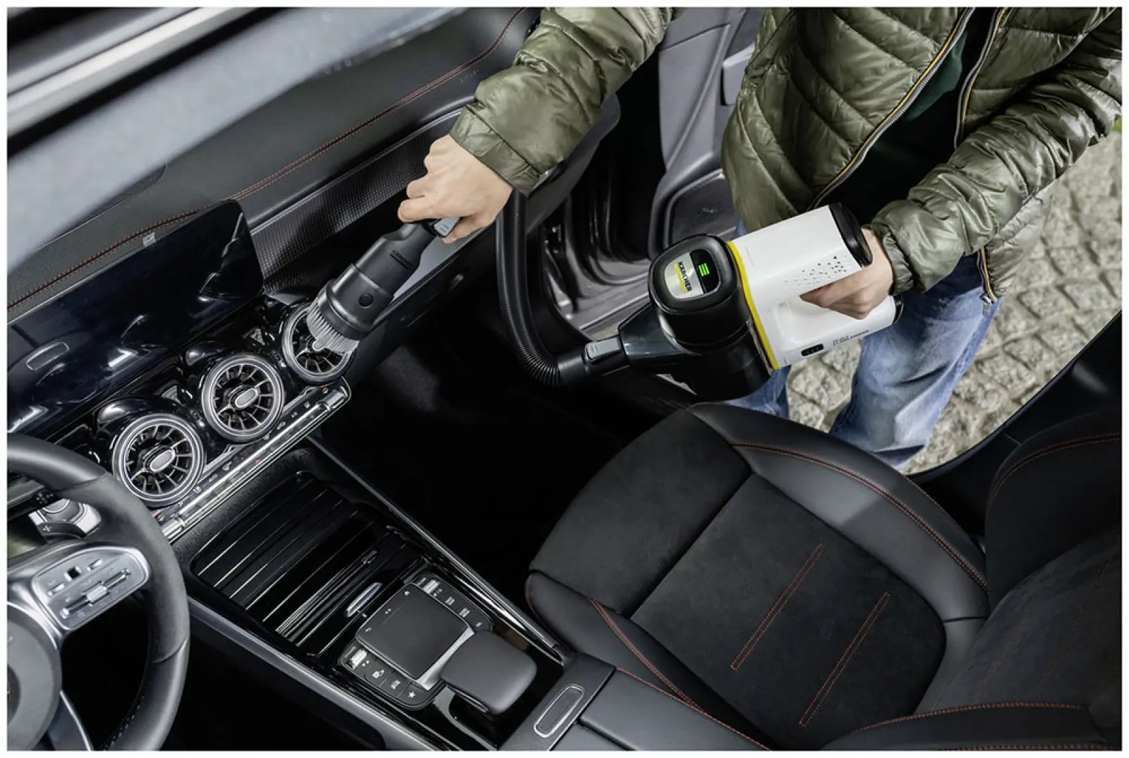 Вертикальный пылесос Karcher VC 6 Cordless ourFamily Car, для сухой уборки (1.198-672.0)