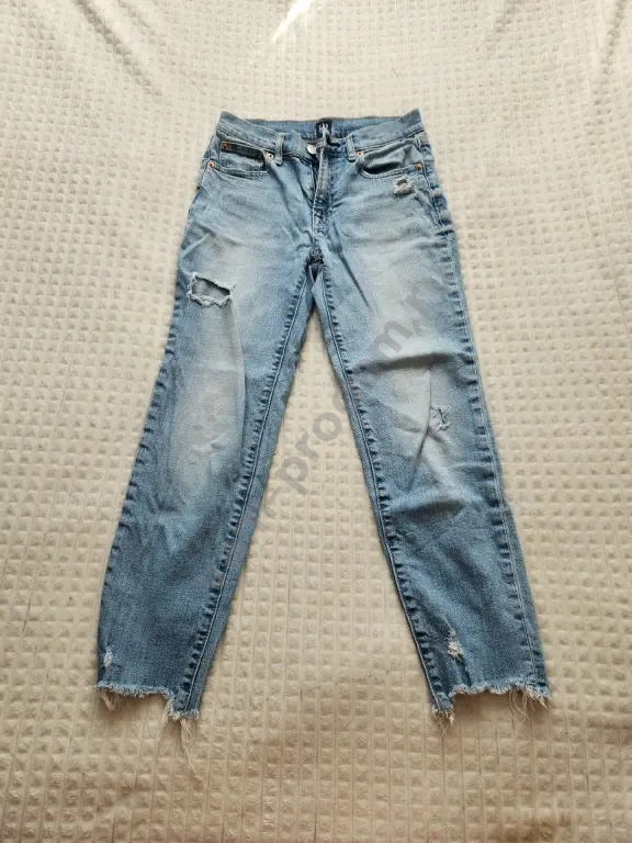 Пакет женской одежды. 40-42 р. джинсы
