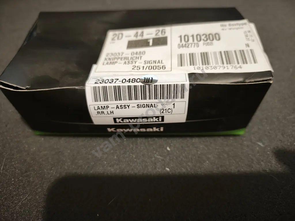 Поворотник задний левый Kawasaki KLX 125 / 150 / 230 Новый Оригинал