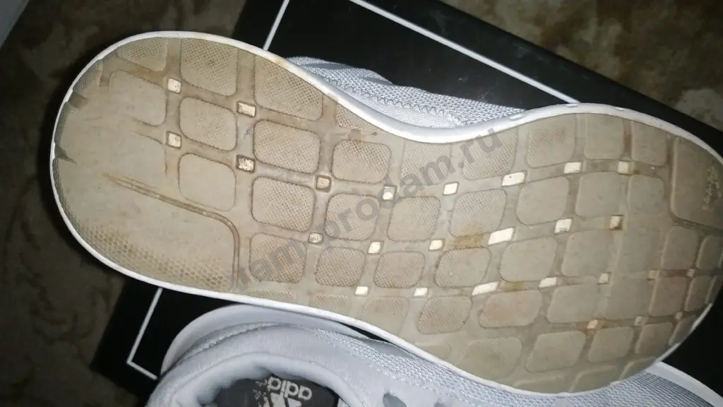 кроссовки Adidas 37