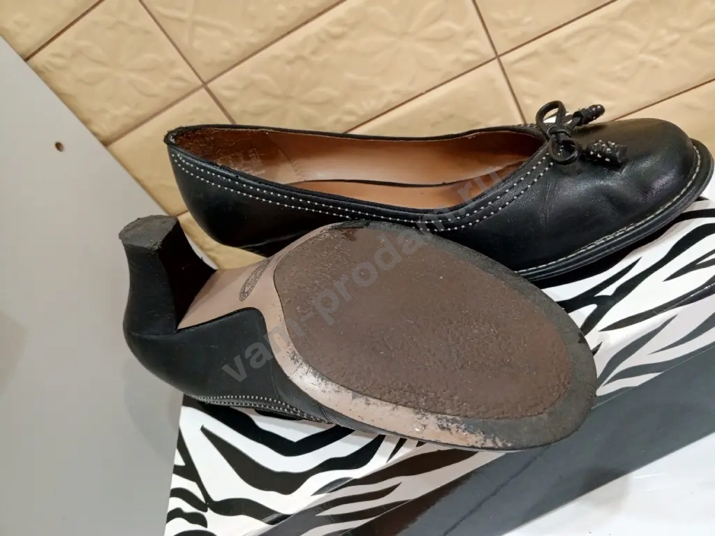 Туфли Clarks 39 р-р, натуральная кожа, чёрные