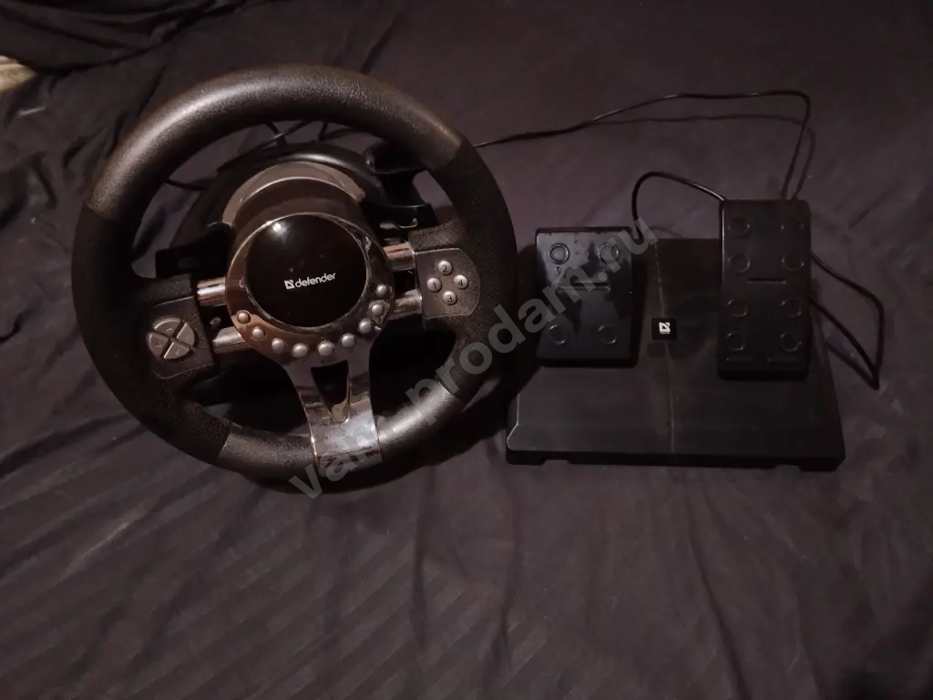 Руль Defender Forsage GT-R