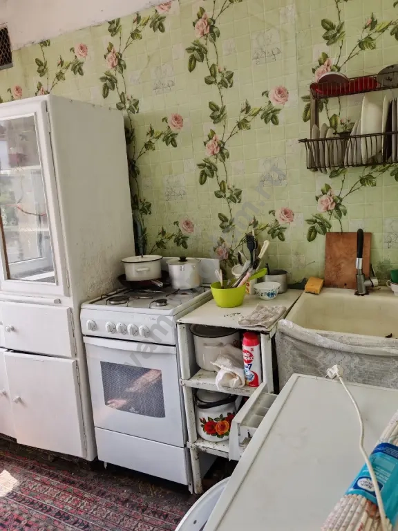 1-к. квартира, 30 м², 5/5 эт.