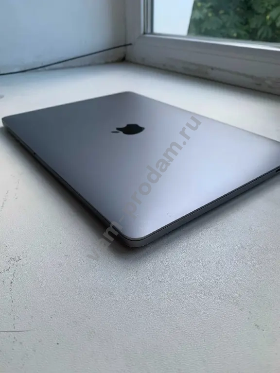 MacBook Pro 2016 (TouchBar, 8/256gb)