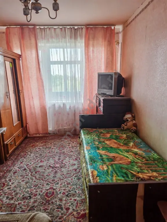 1-к. квартира, 30 м², 5/5 эт.