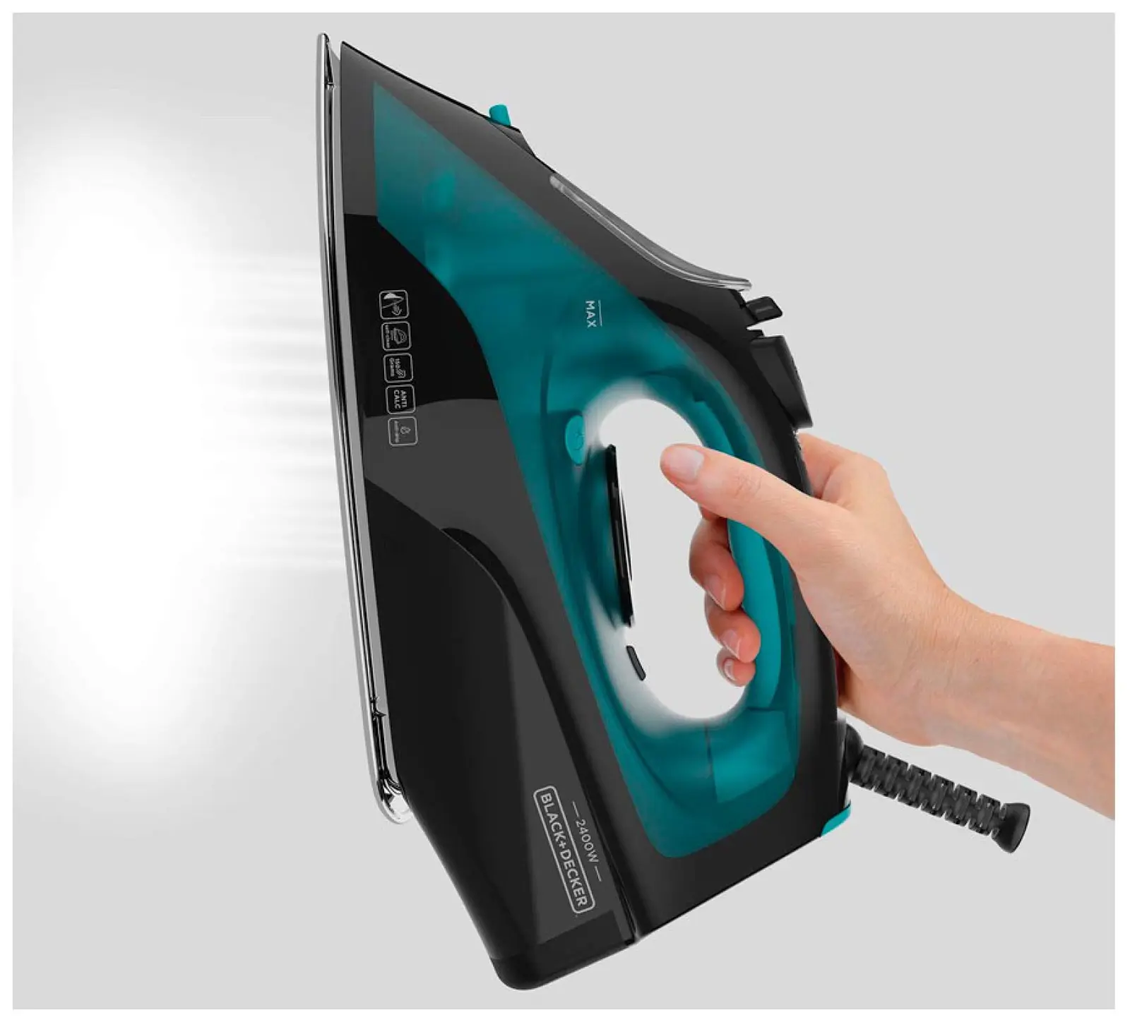 Утюг Black+Decker BXIR2403E, мощность 2400 Вт, паровой удар 150 г/мин