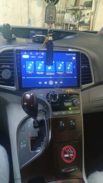 Toyota Venza, 2011 г., 2.7 л, 182 л.с., 2.7 AT (182 л.с.) 4WD