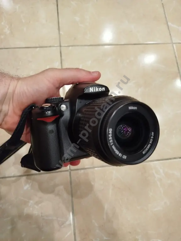 Зеркальный фотоаппарат Nikon D5000 + кит объектив 18-55