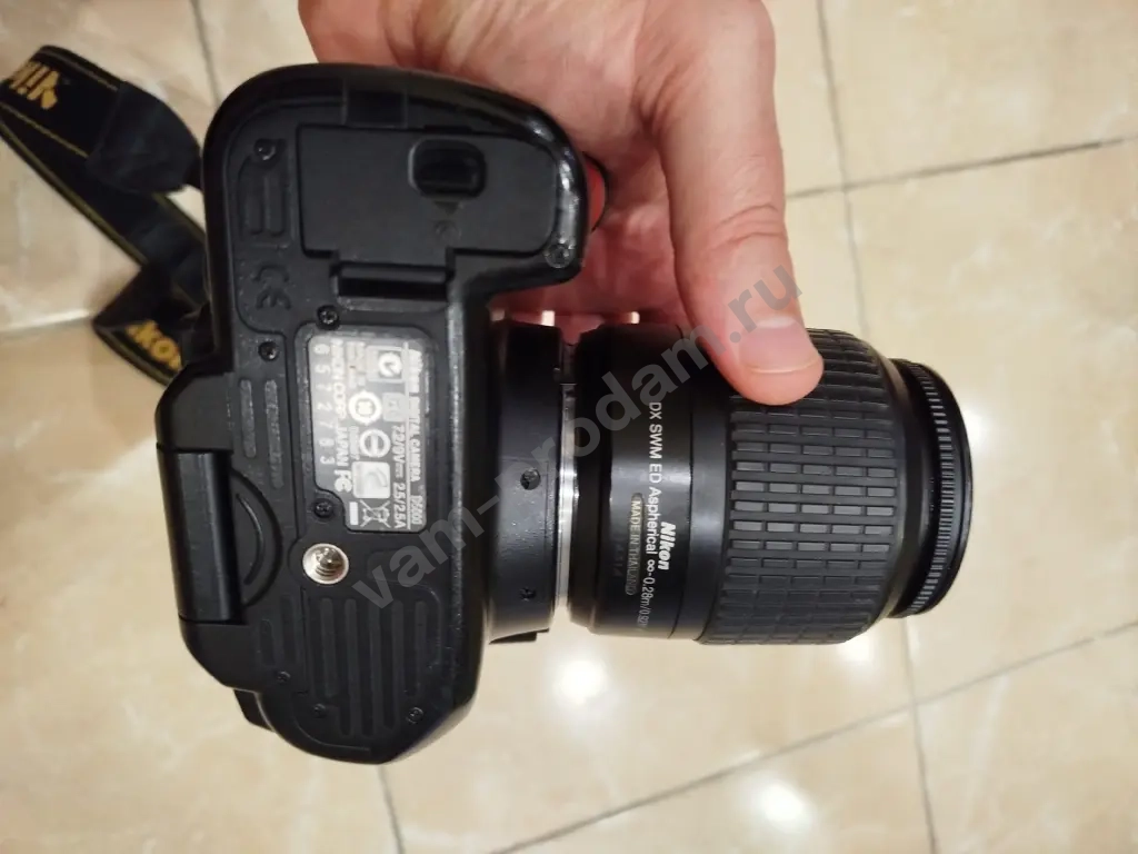 Зеркальный фотоаппарат Nikon D5000 + кит объектив 18-55